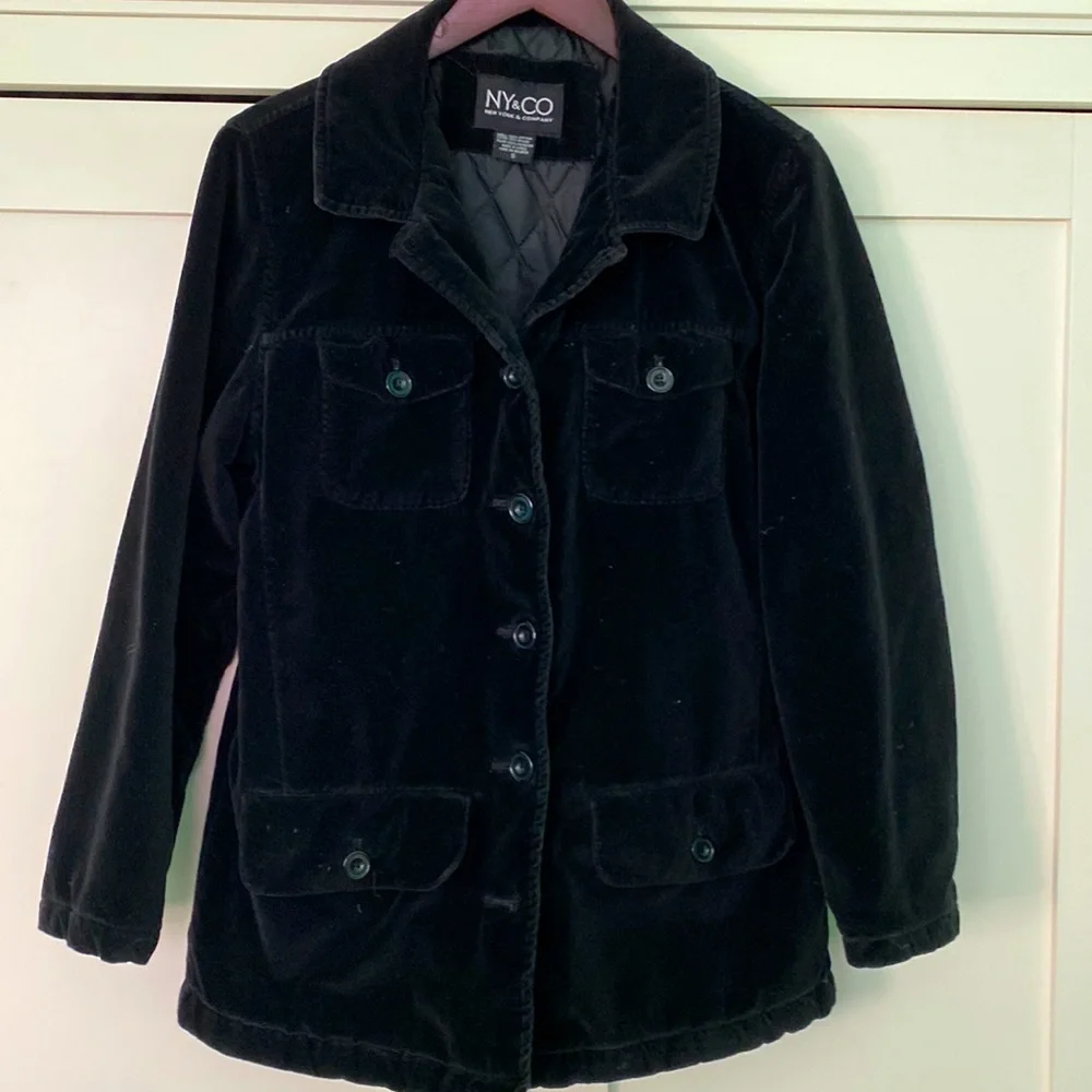 Jacket - Picture 1 of 8